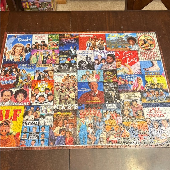 Springbok what’s on TV  Puzzle. 1000 pieces complete complete.  Thicker pieces - Picture 2 of 6
